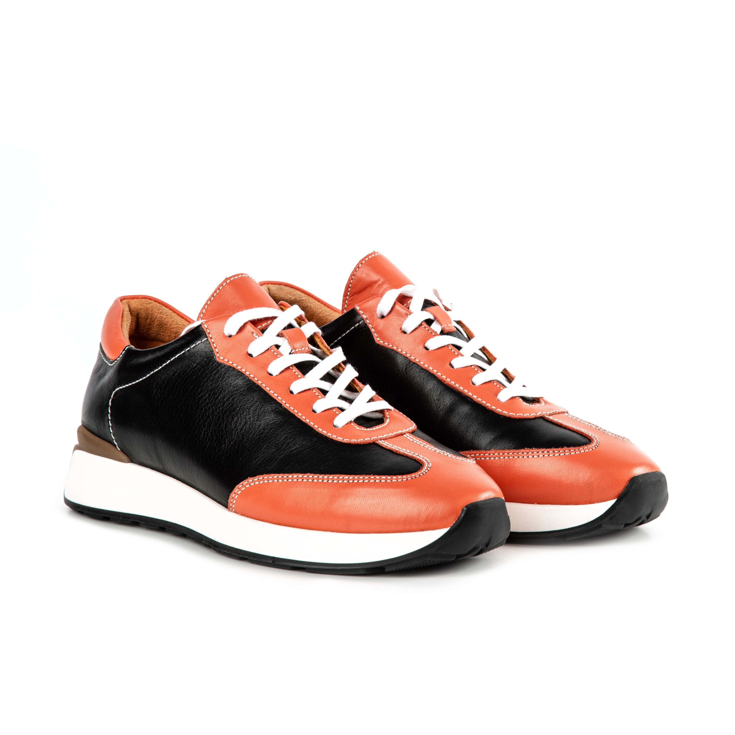 IMG_6936-min کتانی زنانه چرم طبیعی مدل آناویز چرم - Image 1