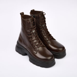نیم بوت زنانه چرم طبیعی مدل آناویز چرم